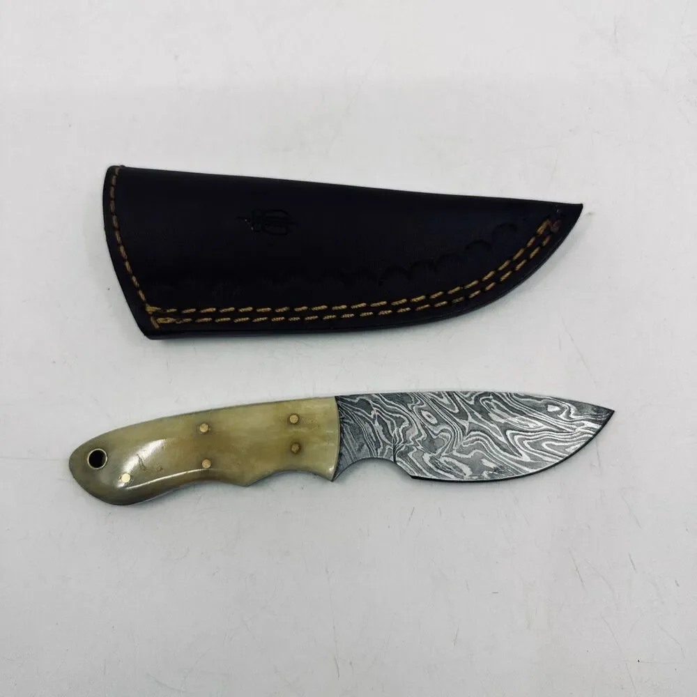 Handmade Damascus Steel Hunting Knife Bone Handle Leather Sheath